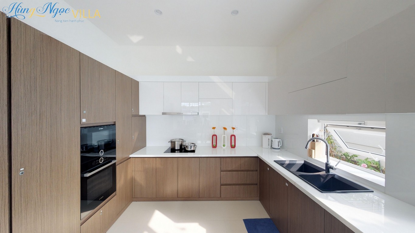 Vung Tau_Villa_Huyen Sam_ Beach_Sea_Kitchen (4)