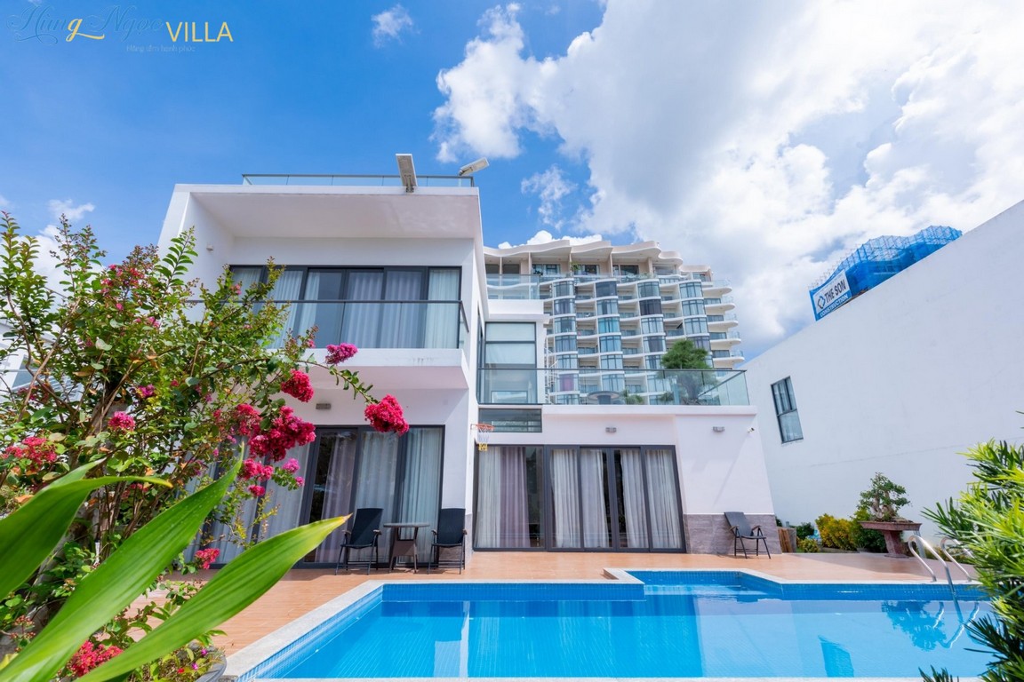 z1990528045469_6a2424a31701c5f32b77e8d241670f19