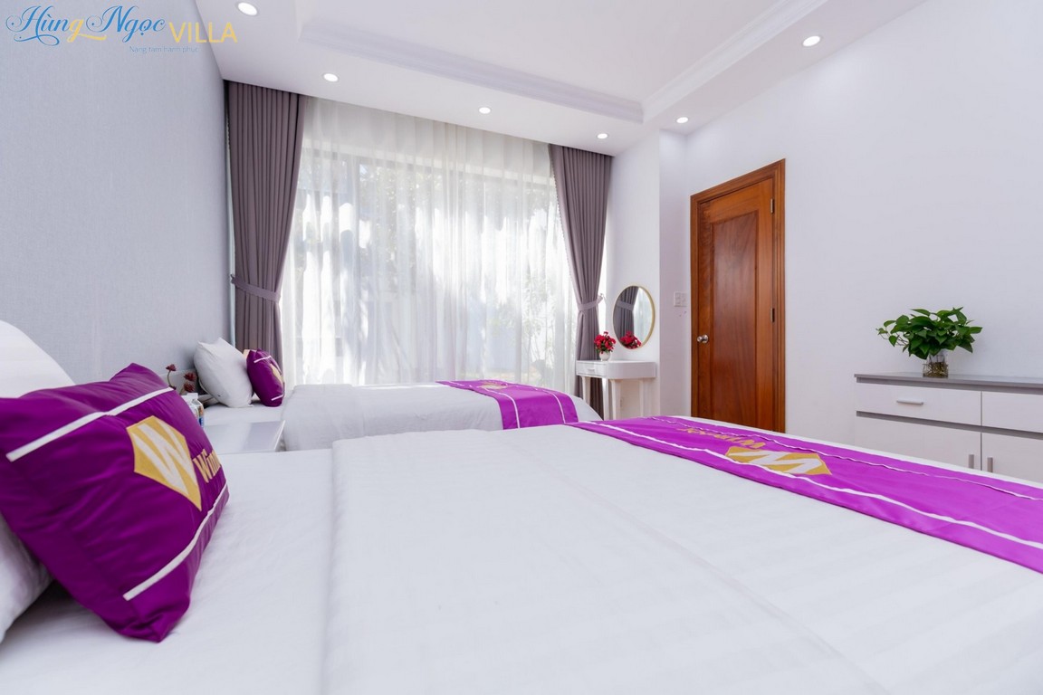 z1990528278775_eae7ce9784a8f8d237e0fa89a2590e1f