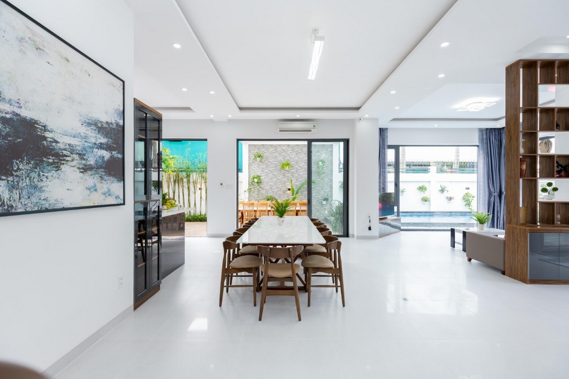 z2031356424857_8caff79cb7ec19955f35c826c79f9110