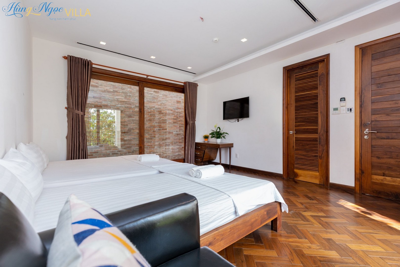 z2433928659254_fa59f1955dc2074b77c363e6f542496a