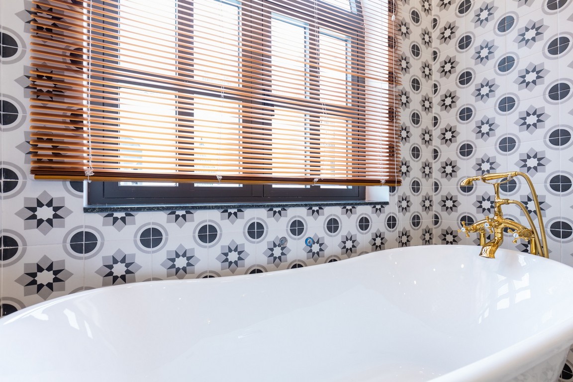 z2462869908162_3493fbfea39e41d44a3fba3ee0014e4d