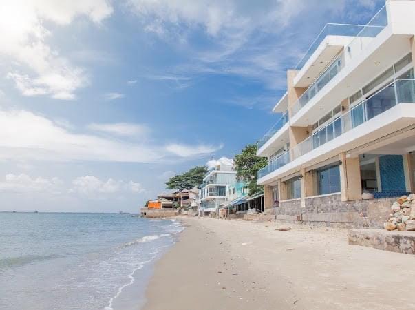 z3083951834569_6071f2e32da2d69ab1ff91111db1c23d